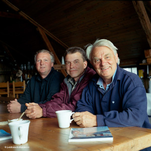 Goede portretfoto | Locatieportret met 3 mannen | Goede portretfotograaf Judith den Hollander.